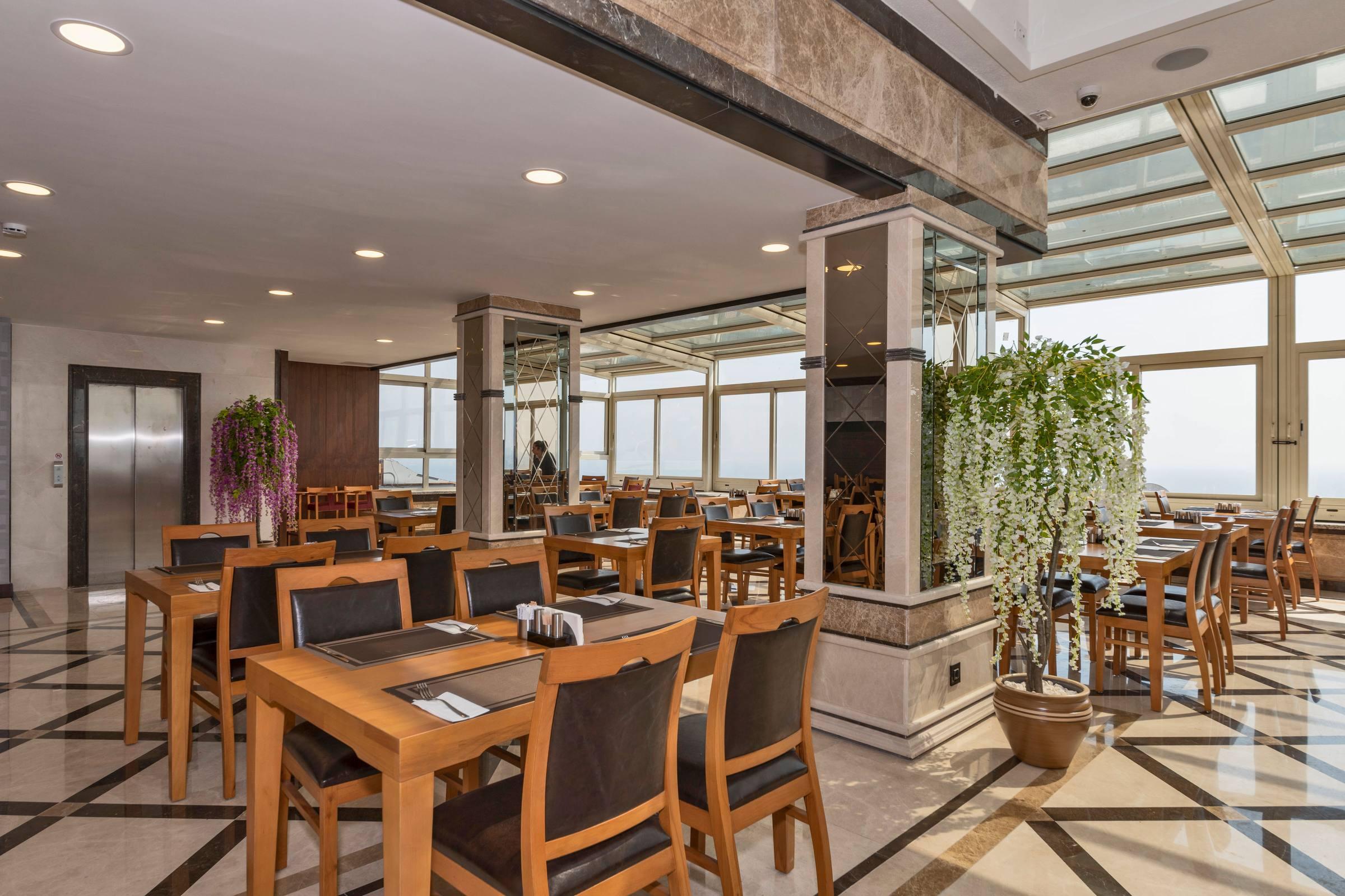 Piya Sport Hotel Istanboel Buitenkant foto
