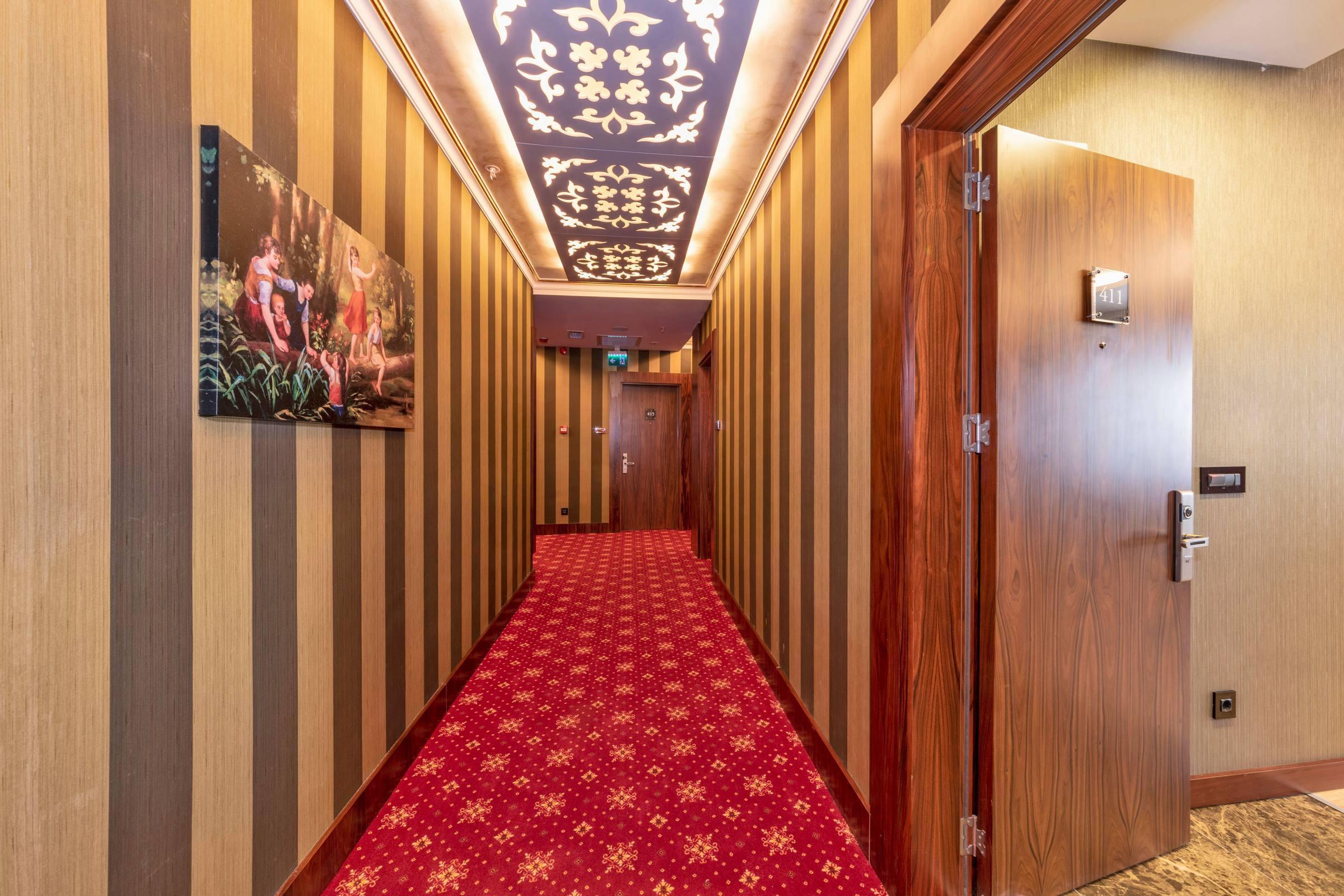 Piya Sport Hotel Istanboel Buitenkant foto