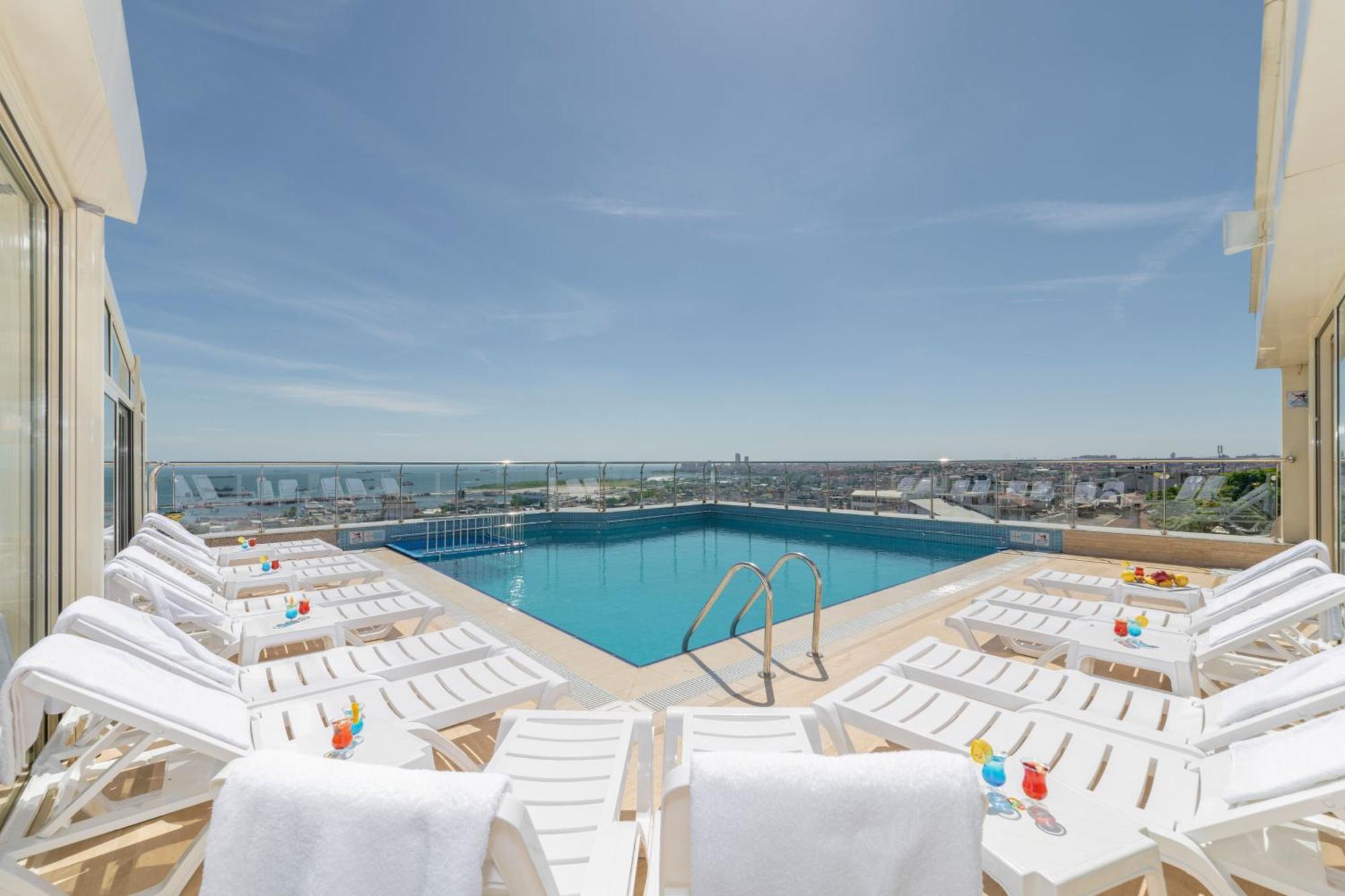 Piya Sport Hotel Istanboel Buitenkant foto