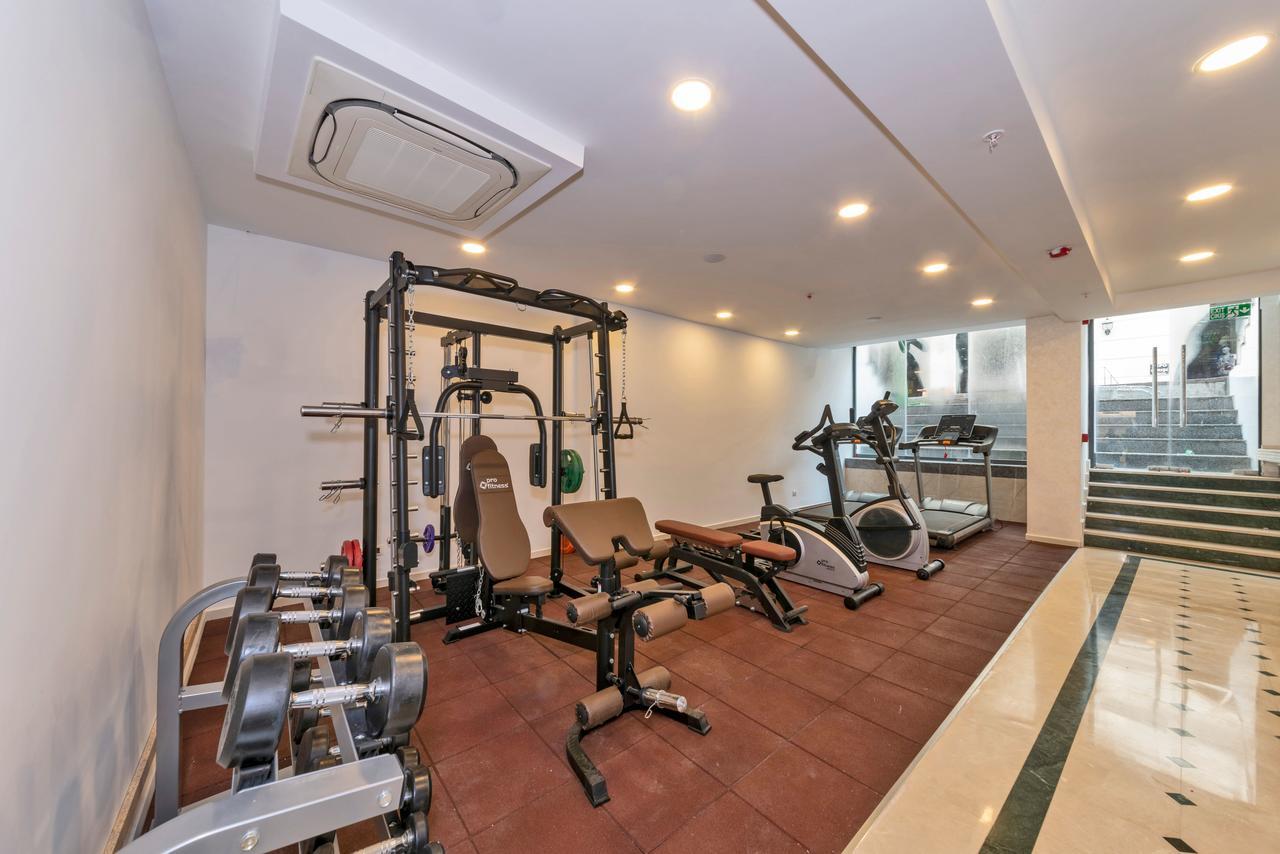 Piya Sport Hotel Istanboel Buitenkant foto